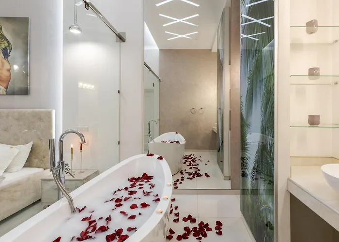 Royal Special Bathtub Διαμέρισμα *